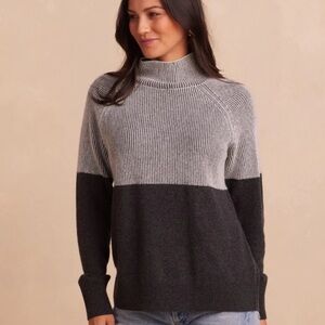 Summersalt Luxe Cashmere Blend Two Tone Mock Neck Sweater Medium